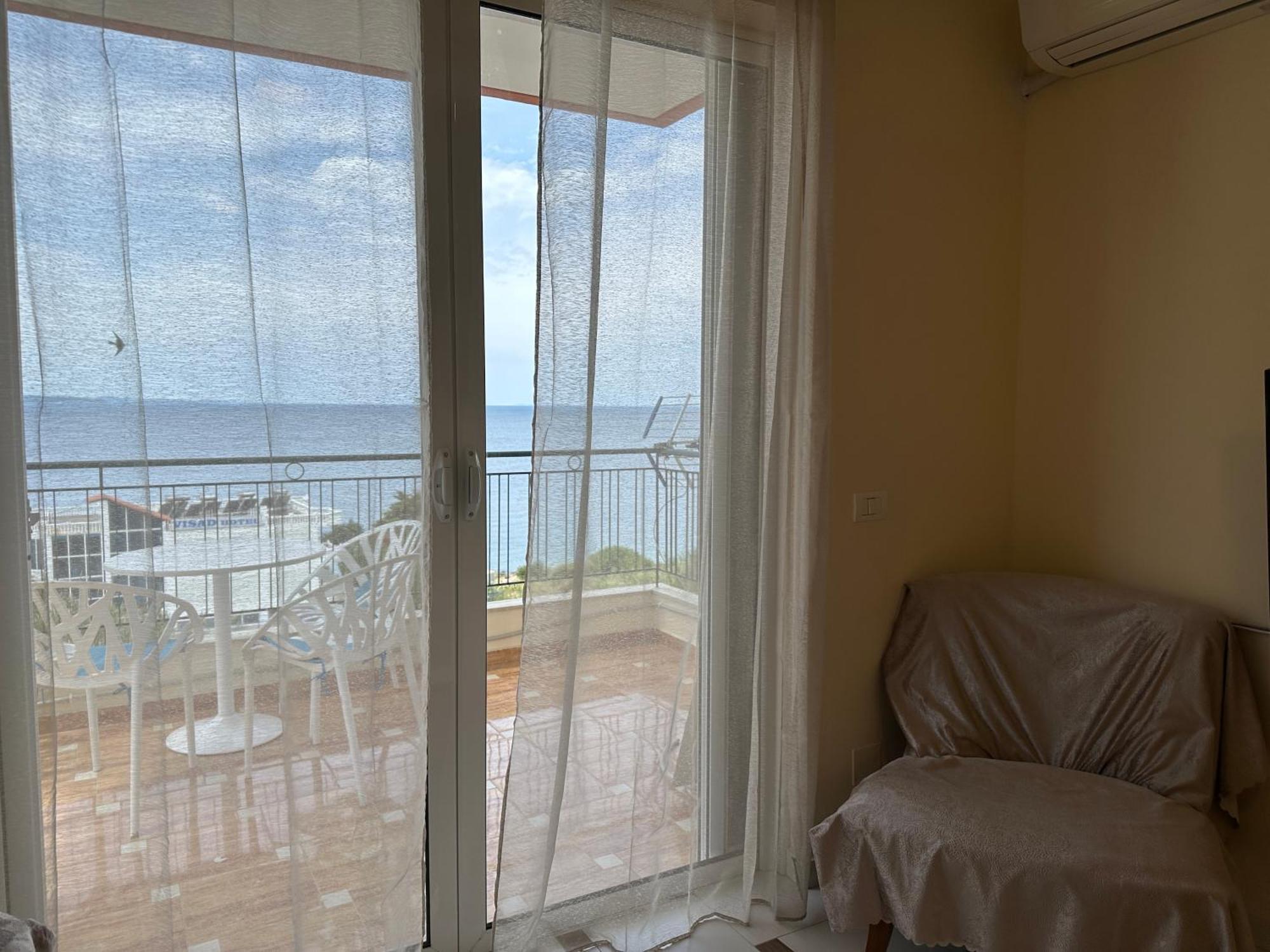 White Sea View Residence 2 ซารานเดอ ภายนอก รูปภาพ